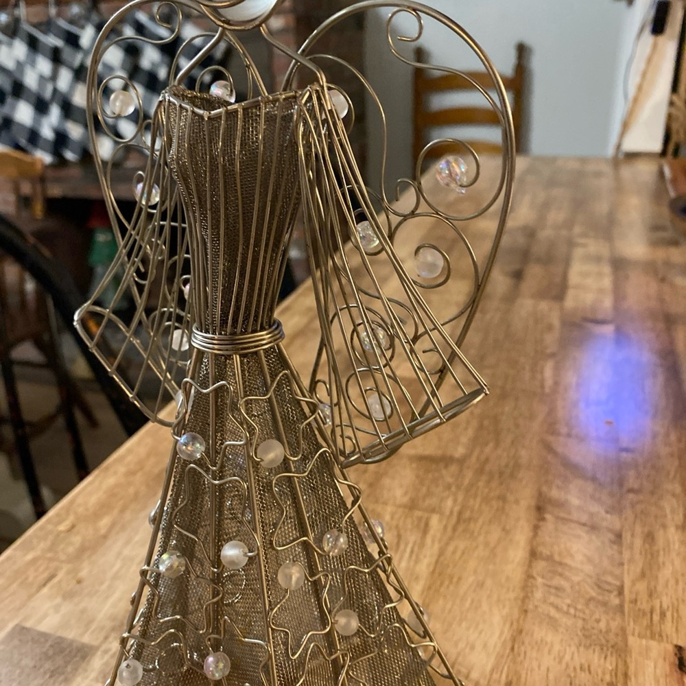 Beautiful Angel Tree Topper 12” - Picture 2 of 9